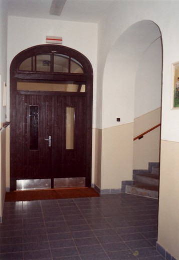 Klastor5.jpg